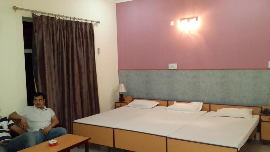 Hotel Pawan Agra  Room photo